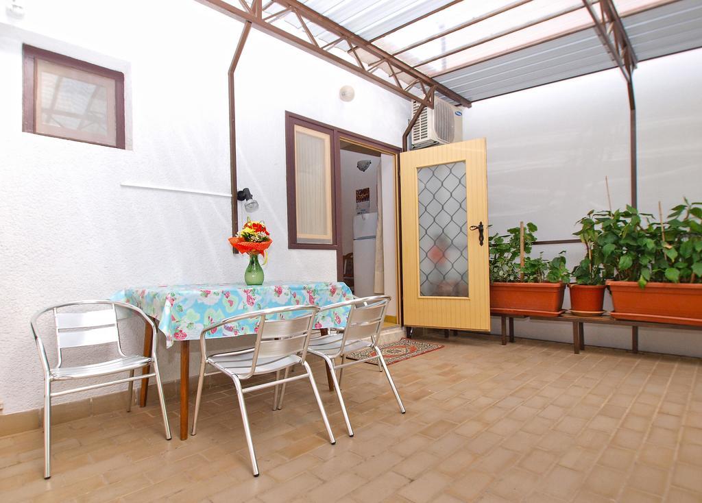 Apartments Branko 1348 PUY 외부 사진