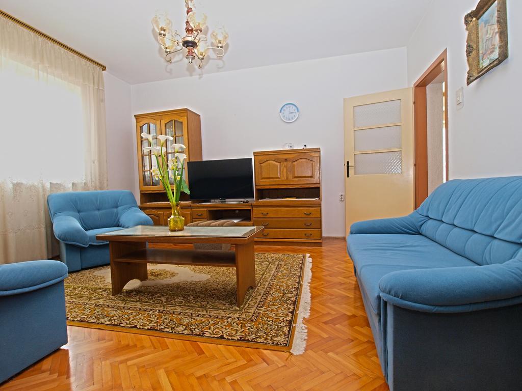 Apartments Branko 1348 PUY 외부 사진