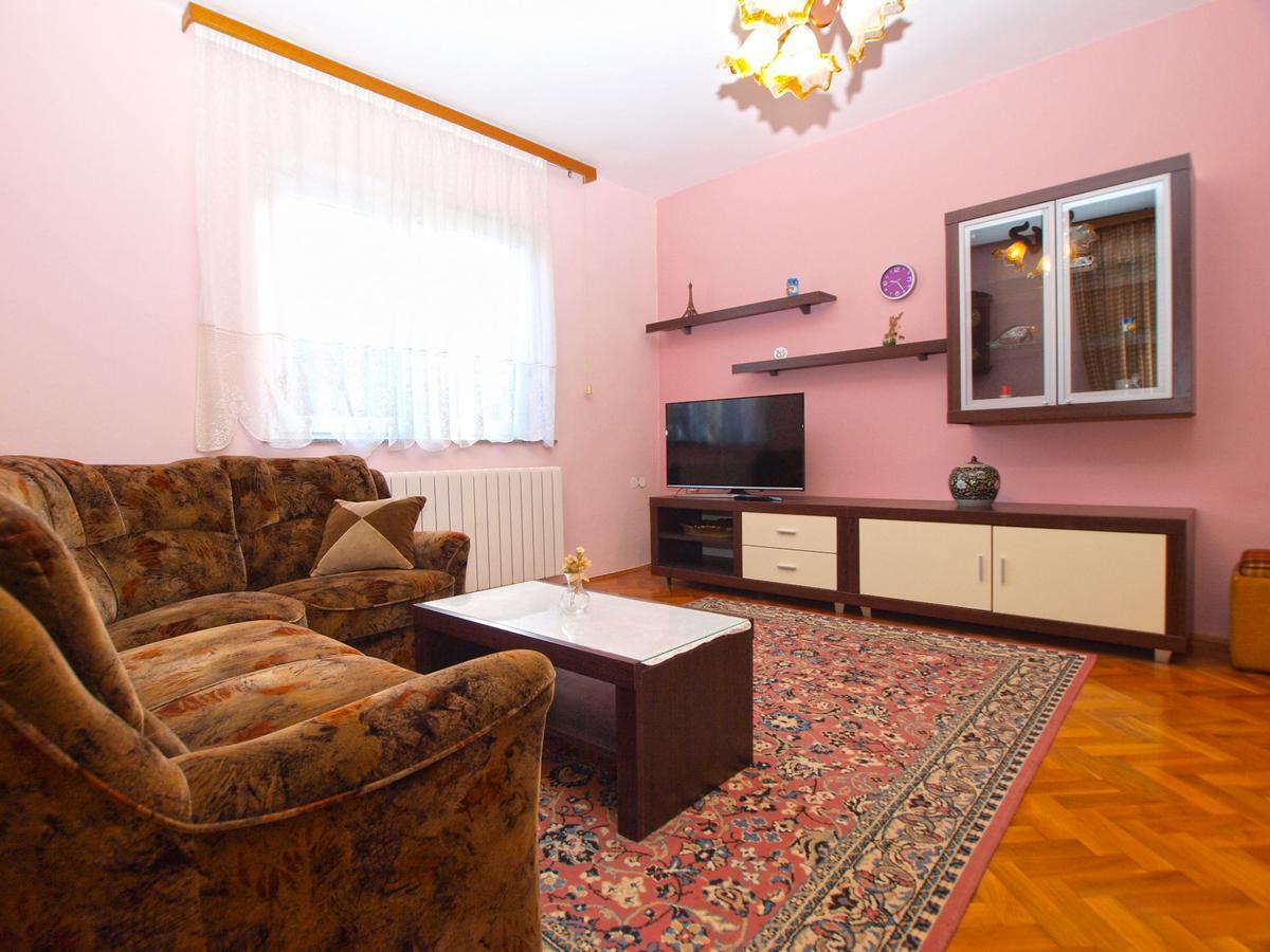 Apartments Branko 1348 PUY 외부 사진
